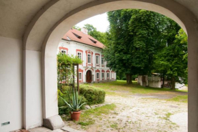 HolidayPark Mlázovy, Kolinec